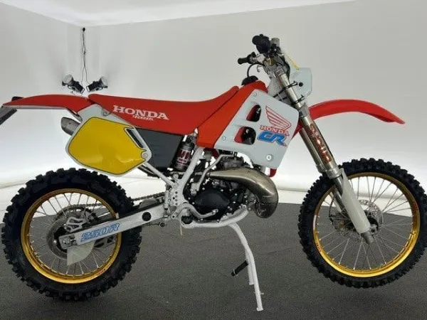 1990 Honda CR 250 - €11,500 · Bidding (1/1)