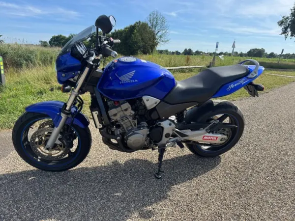 Year unknown Honda Hornet - €2,750 · Bidding (1/1)