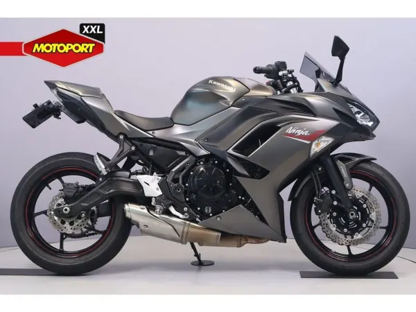 2022 Kawasaki Ninja 650 - € 7.690 (1/1)