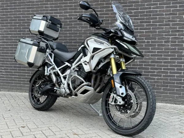 2023 Triumph Tiger 1200 Rally Pro - € 19.500 (1/1)