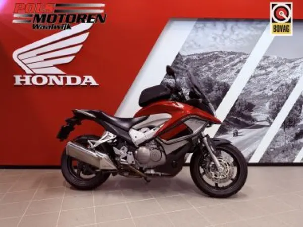 2011 Honda VFR 800 X - €5,490 (1/1)