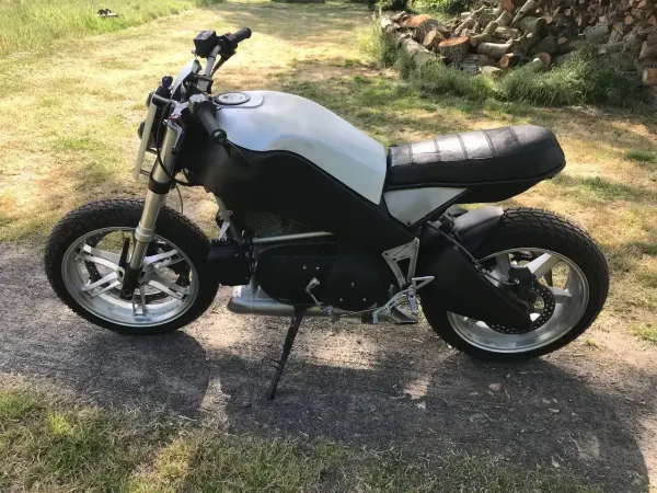 2004 Buell XB 9 - € 2.990 (1/1)