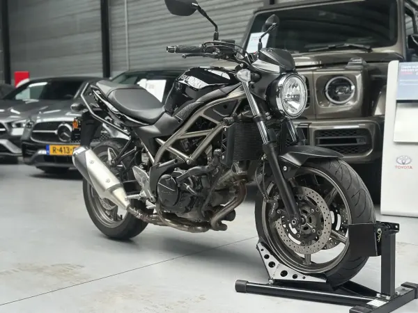 2023 Suzuki SV 650 - € 6.150 (1/1)