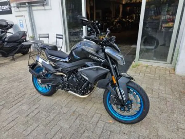 2026 Cfmoto 800 NK Advanced TC - € 9.299 (1/1)
