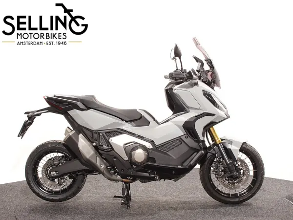 2023 Honda X-ADV - € 13.490 (1/1)