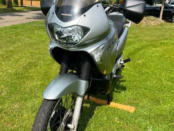 2006 Honda XL650V Transalp (RD11 2004) - € 2.500 · Bieden (1/1)
