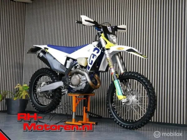 2020 Husqvarna FE 450 Enduro 2020 / 3900km ( fe450 fs450 fe350 - Gereserveerd (1/1)