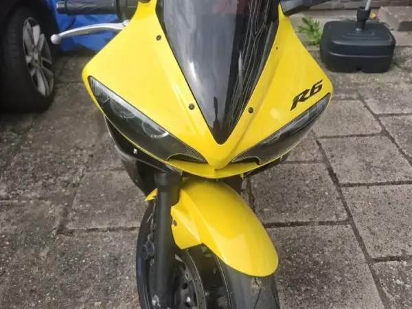 2003 Yamaha YZF-R6 - €5,250 (1/1)