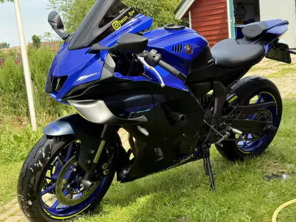 2024 Yamaha YZF-R7 - €9,700 (1/1)