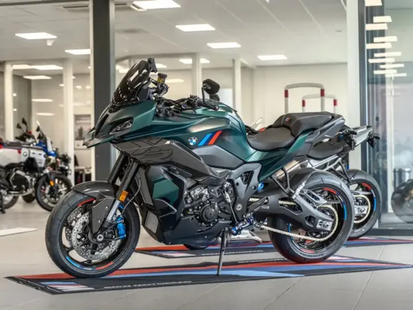 2026 BMW M 1000 XR - €38,339 (1/1)