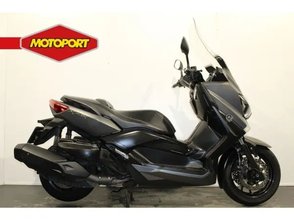 2015 Yamaha X Max 400 - €4,750 (1/1)