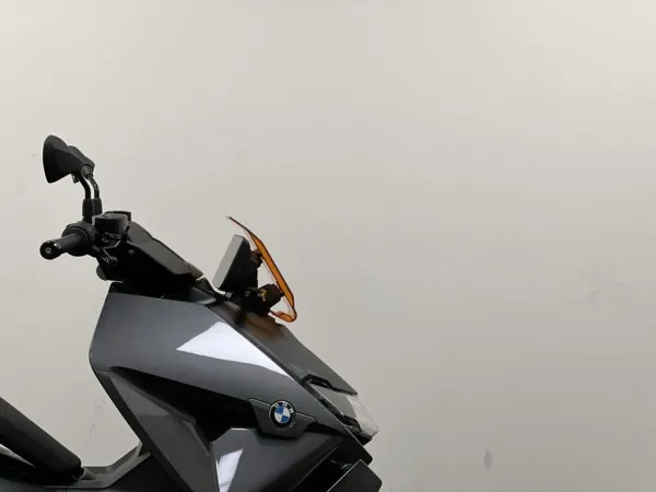 2025 BMW CE 04 - € 14.450 (1/1)