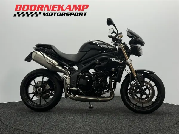 2011 Triumph Speed Triple 1050 - € 5.750 (1/1)