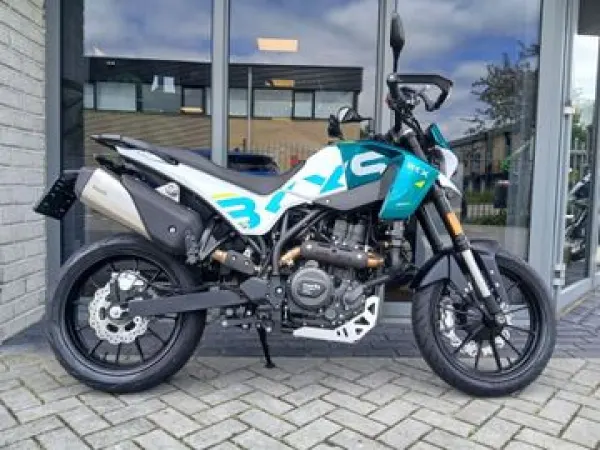 2026 Benelli BKX 300 S - € 4.999 (1/1)