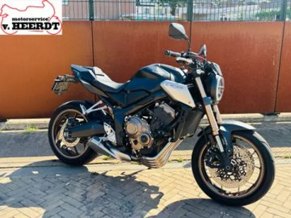 2021 Honda CB 650 R - € 7.350 (1/1)