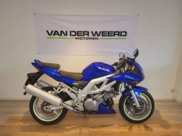 2004 Suzuki SV 1000 S - €3,848 (1/1)
