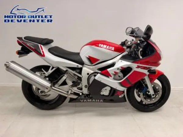 2000 Yamaha YZF R6 - €3,750 (1/1)
