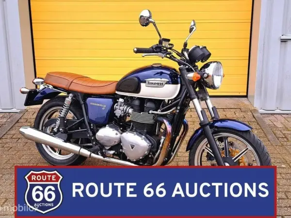 2011 Triumph Bonneville - €4,200 (1/1)