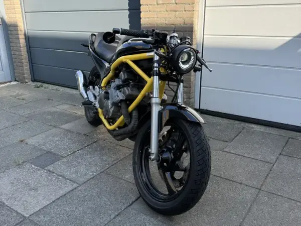 1995 Yamaha XJ 600 - € 1.650 (1/1)