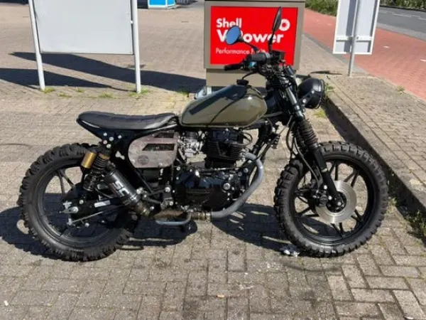 Bouwjaar onbekend Honda CB 450 - € 2.100 · Bieden (1/1)