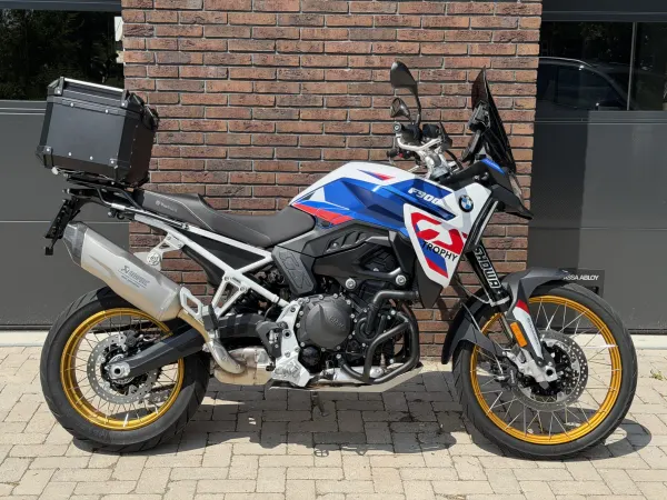 2024 BMW F 900 GS Trophy 2024 | 8.700 km | Extra’s | Nieuwstaat - € 13.950 (1/1)