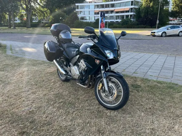 2010 Honda CBF 1000 - Bidding (1/1)