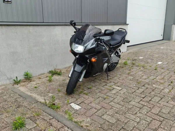 1994 Honda CBR 600 F - € 1.500 · Bieden (1/1)