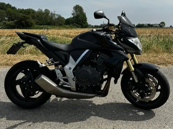 2014 Honda CB1000R 2014 Black Edition - € 6.200 · Bieden (1/1)