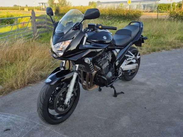2006 Suzuki Bandit 1200 - € 1.950 · Bieden (1/1)