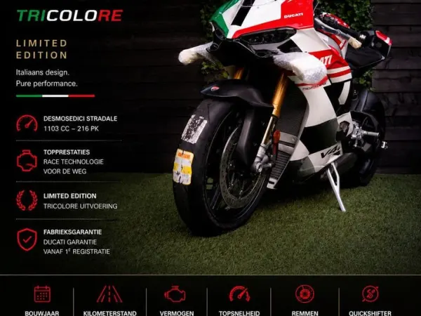 Year unknown Ducati Panigale V4 Tricolore Limited Edition 1/1000 Nieuwbtw - €57,000 · Bidding (1/1)