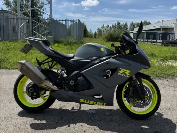 2005 Suzuki GSX-R 1000 - €5,650 (1/1)