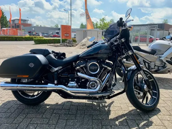 2021 Harley-Davidson Sport Glide - € 17.500 (1/1)