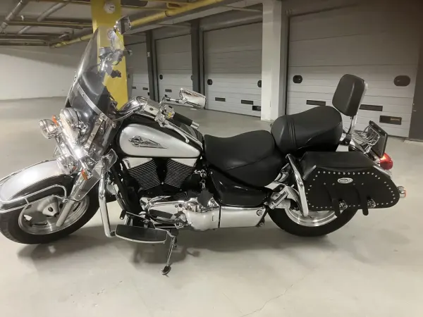 2000 Suzuki Intruder C - € 4.600 (1/1)