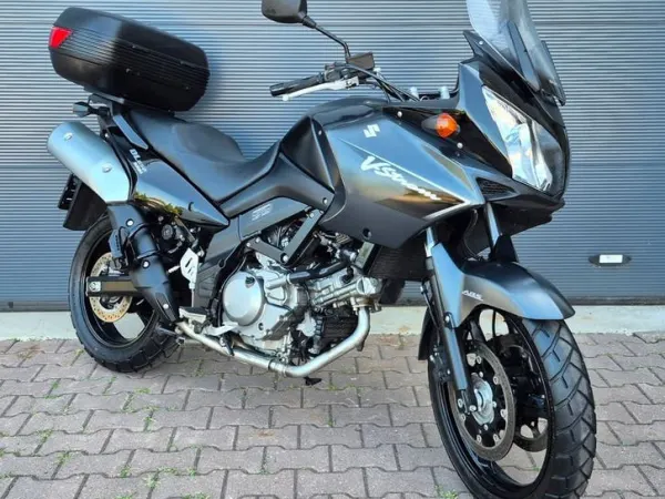 2006 Suzuki V-Strom 650 - €4,399 (1/1)