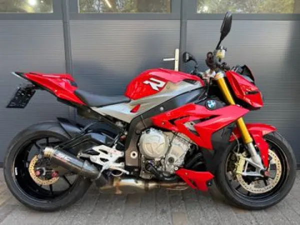 2015 BMW S 1000 R - € 8.990 (1/1)