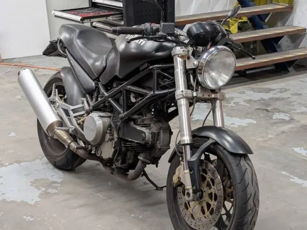 2004 Ducati Monster 2004 i.e. // 22.000 km // Handvat Verwarming - € 1.475 (1/1)