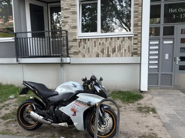 2012 Honda CBR 600 F - € 6.200 · Bieden (1/1)