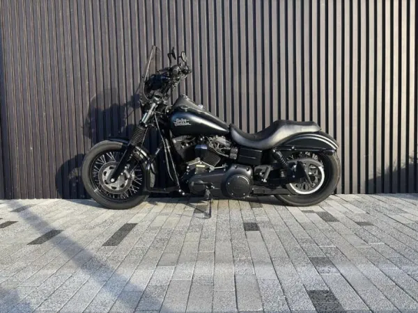 2014 Harley-Davidson Dyna Street Bob Fxdb - € 12.950 (1/1)