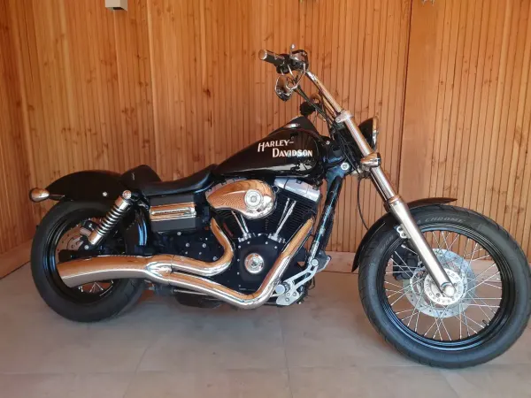 2011 Harley-Davidson Dyna Street Bob - € 12.950 (1/1)