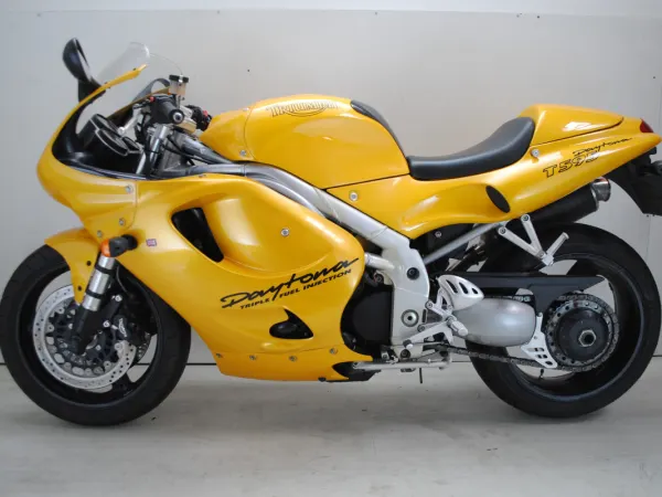 1997 Triumph Daytona T 595 - €4,990 (1/1)
