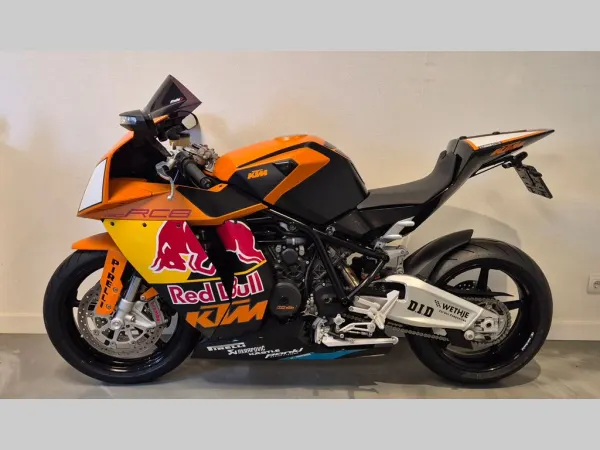 2011 KTM 1190 RC 8 - € 8.980 (1/1)