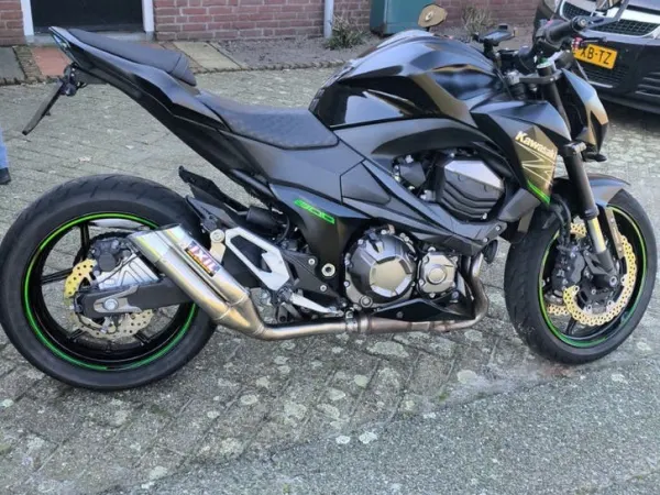 Year unknown Kawasaki Z 800 - €5,399 · Bidding (1/1)