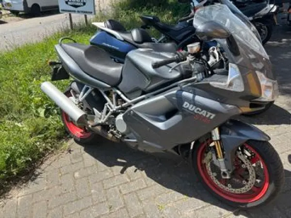 2004 Ducati ST 4S - €3,450 (1/1)