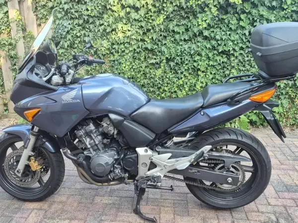 2004 Honda CBF 600 - €2,990 (1/1)