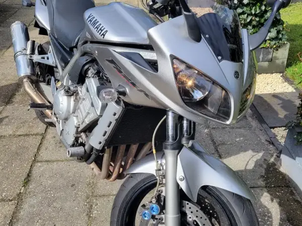 2002 Yamaha FZS 1000 - € 1.399 (1/1)