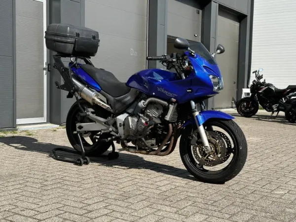 2002 Honda CB600S CB 600 S CB600 CB600f. Alles Erop en Eraan - €1,950 · Bidding (1/1)