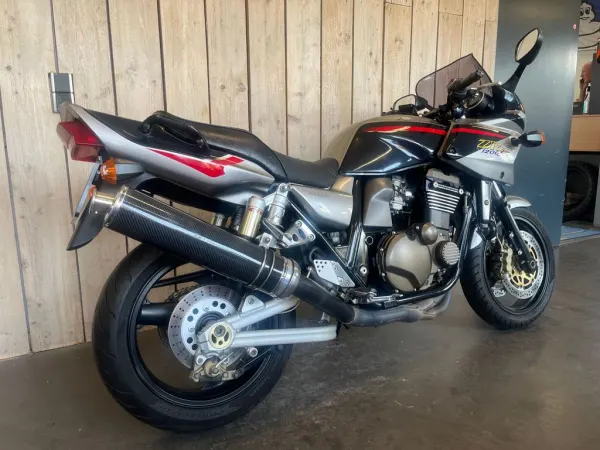 2001 Kawasaki ZRX 1200 S - € 3.450 (1/1)