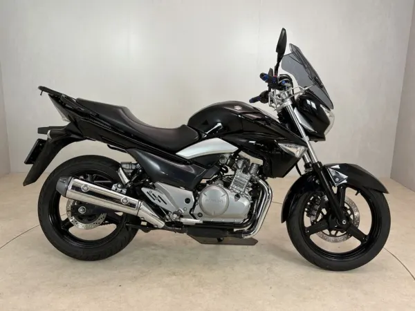 2014 Suzuki Inazuma 250 - € 2.990 (1/1)