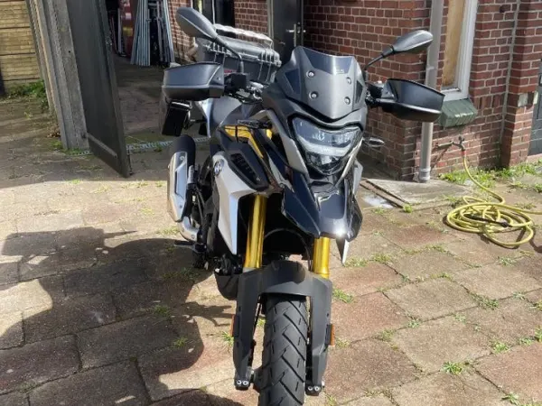 2022 BMW G 310 GS - € 4.250 · Bieden (1/1)