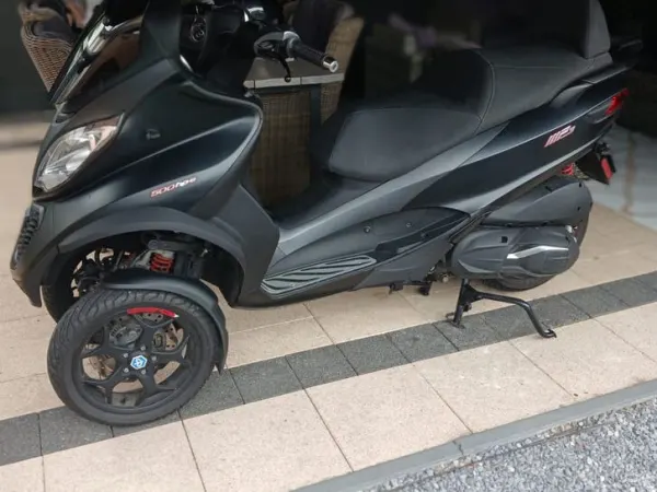 2021 Piaggio MP3 500 Sport 2021 Mat Zwart - € 6.500 (1/1)
